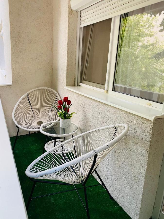 Sellada Apartament Carei Exterior foto