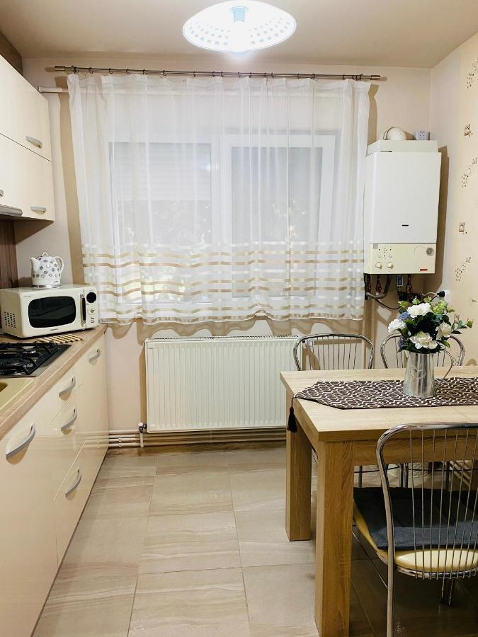 Sellada Apartament Carei Exterior foto